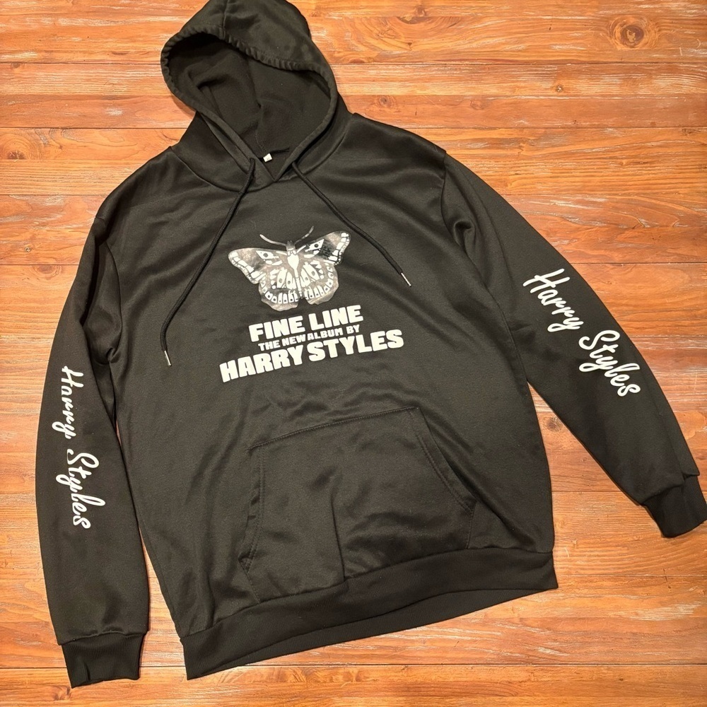 Harry Styles Fine Line Butterfly Hoodie – Size M – Black Fine Line Sweatshirt - Picture 2 of 9